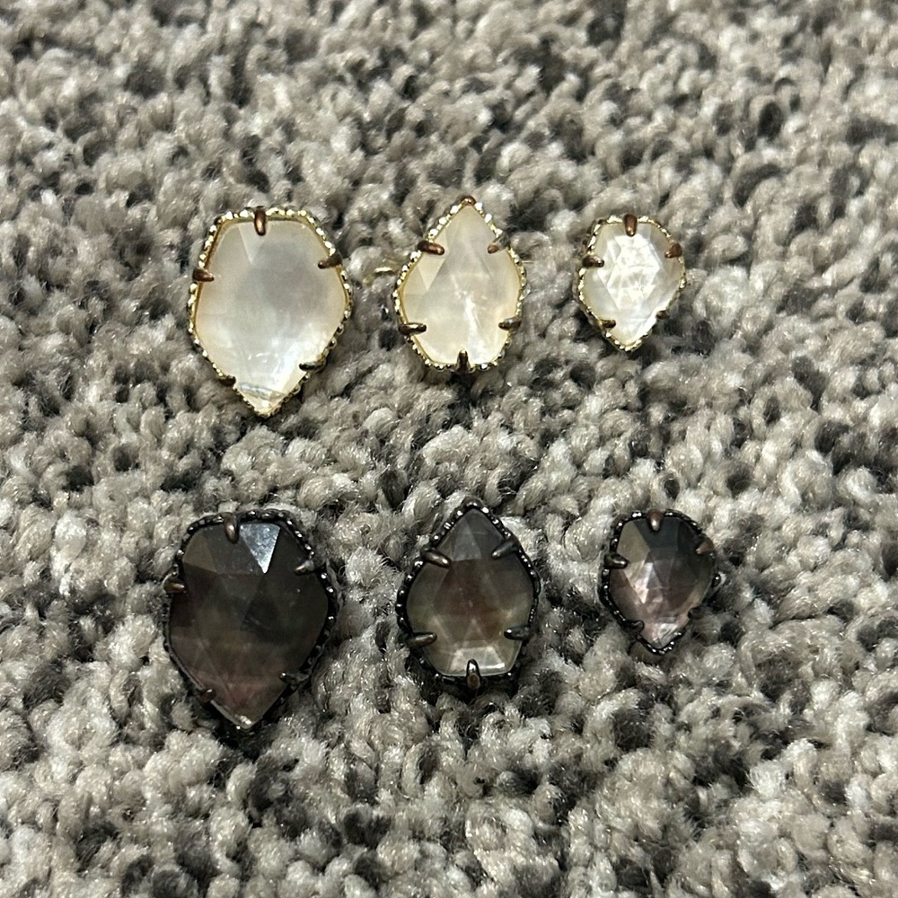 NWOT Kendra Scott Naomi Rings- Set of 2